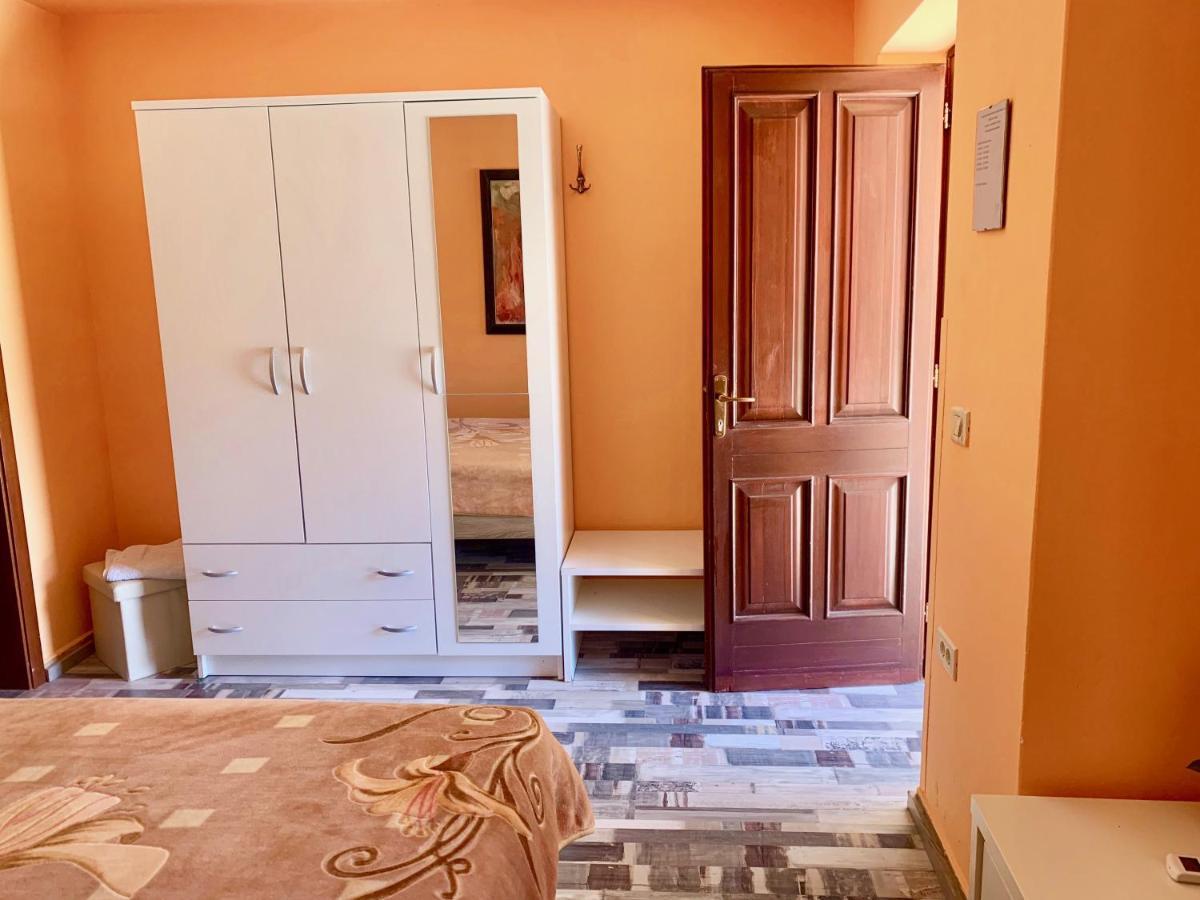 Guesthouse Istra Premantura Ngoại thất bức ảnh